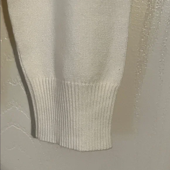 Calvin Klein Cream or Burgundy Soft Turtleneck Sweaters Large New - Picture 4 of 16